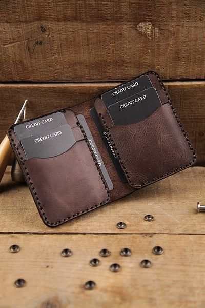 New Coast Leather 1900's Ръчно изработен минималистичен мъжки портфейл от естествена кожа