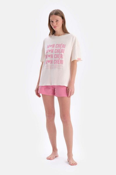 Dagi Ecrufarbenes Pyjama-Set aus bedrucktem Single-Jersey mit kurzärmligem T-Shirt und Shorts