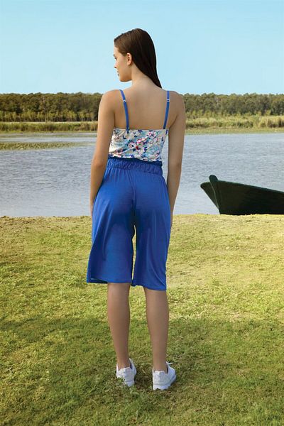 Doreanse Set pijama cu pantaloni scurți cu bretele cu imprimeu floral albastru pentru femei 4263