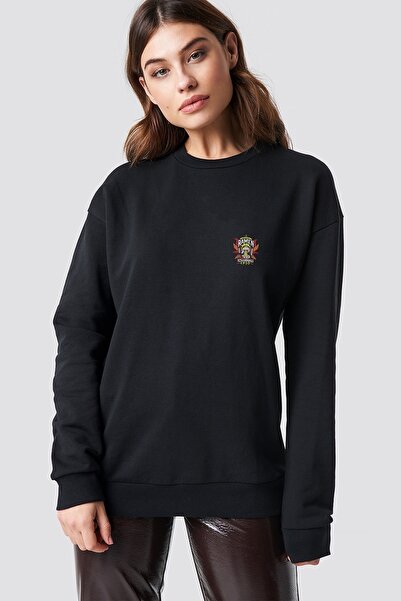 QIVI سويت شيرت نسائي أسود محبوك بأكمام طويلة مطبوع عليه ناروتو ورامين