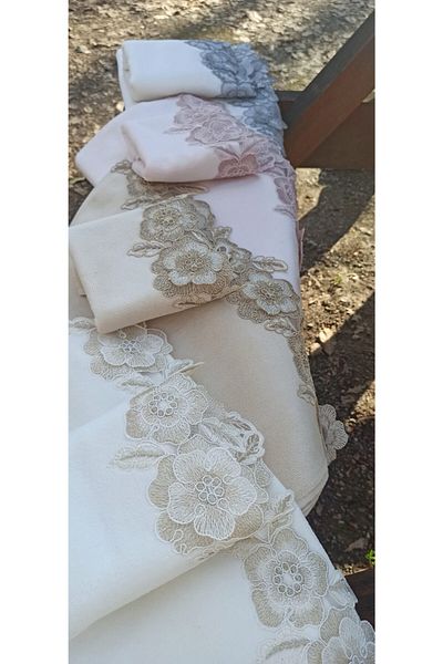 Çeyiz Bahçesi Σετ πετσετών βελούδου 3D 4 τεμαχίων Rose Garden French Lace
