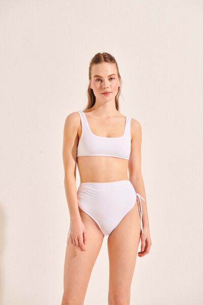 Beach&Beyond Kadın Beyaz Yüksek Bel Bikini Altı