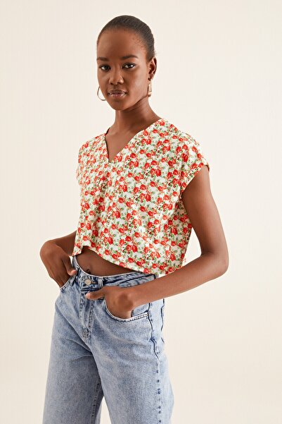 Quincey Жіноча блуза з V-подібним вирізом і червоними квітами