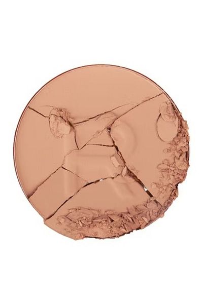 Revolution Reloaded Pressed Powder Beige
