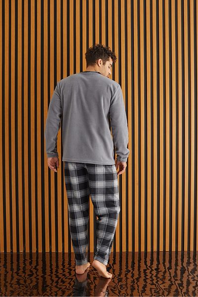Pijamoni طقم بيجامة رجالي من الصوف المنقوش من Tissue