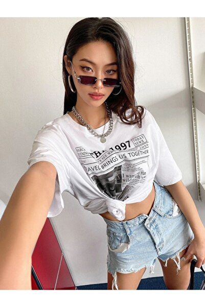 FANBOX SHOP Women's White 1997 Printed Crew Neck Tshirt