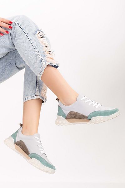 Gondol Genuine Leather Thick Comfortable Daily Sports Shoes Yt.2403