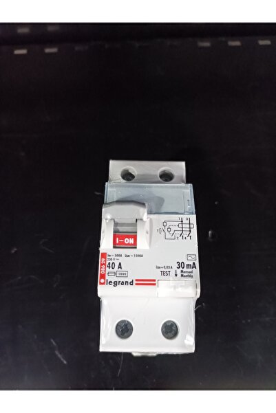 Legrand 2x40x30mA LEGRAND kaçak akım rolesi