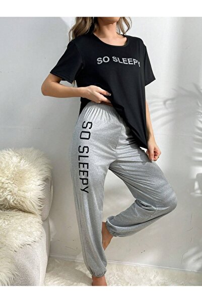 over head oh طقم بيجامة نسائي أسود مطبوع عليه "So Sleepy