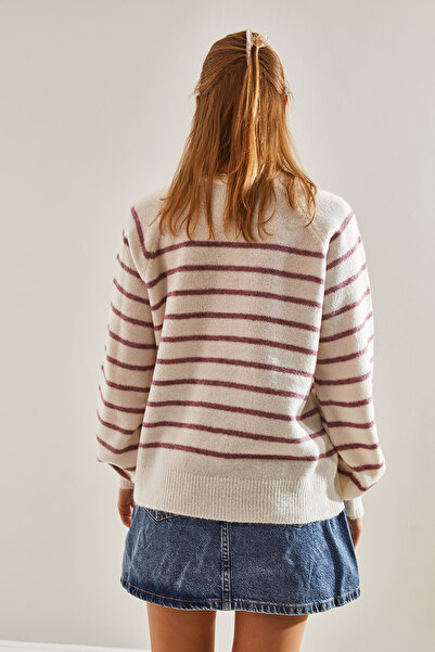 Bianco Lucci Women's Buttoned Collar Turtleneck Striped Knitwear Sweater