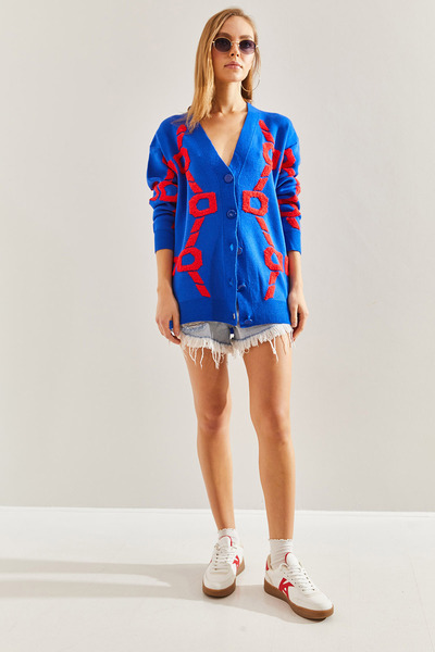 Bianco Lucci Women's Süzene Embroidered Oversize Knitwear Cardigan