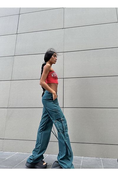 Alien 1979 Green Cargo Pocket Wide Fit Trousers