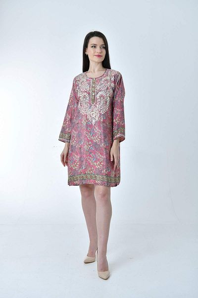 Gezgin tekstil ve aksesuar Stylish Dress Ethnic Patterned Silk (ELEGANT HAND EMBROIDERED KNEE LENGTH SILK DRESS WITH ETHNIC PATTERN)