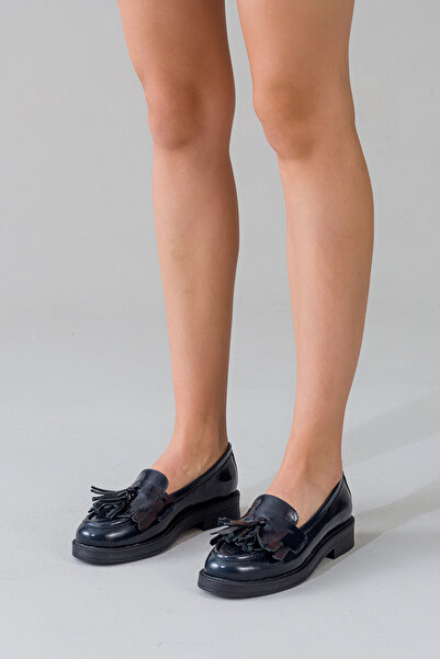 GNS Shoes Rugan Deri Lacivert Kadın Ayakkabısı