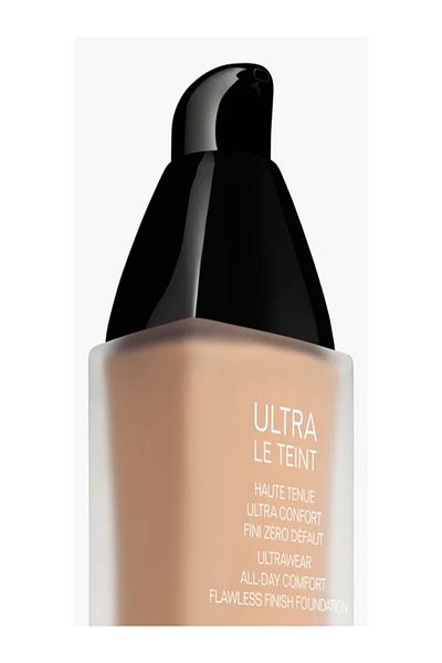 Chanel كريم أساس ULTRA LE TEINT FLUIDE - تأثير يدوم 24 ساعة، كريم أساس مضيء غير لامع يدوم 30 مل