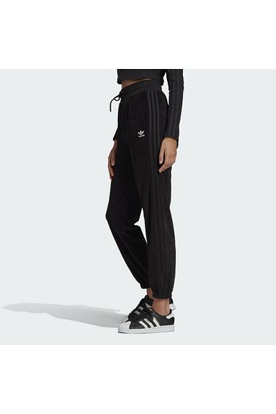 adidas Women Sweatsuits Styles Prices Trendyol Page 2