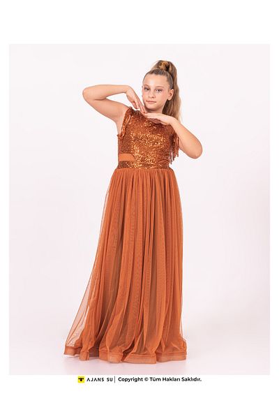 RAMON&ARTOS Graduation and Evening Dress Girl's Dress with Waist Detail