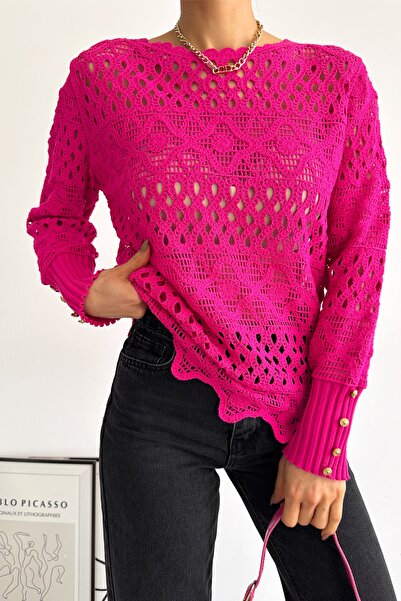 FEMELLE Dámská růžová krajková halenka standardní velikosti s detailem zlatého knoflíku