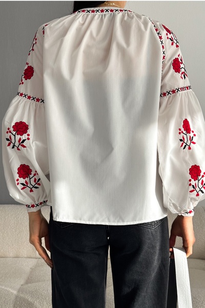 FEMELLE Women's Red Flower Embroidery Embroidered Tasseled Authentic Thin Jacket
