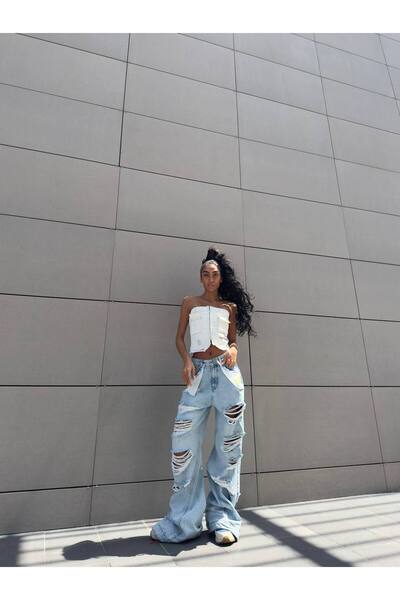 Alien 1979 Yırtmaç Detaylı Bol Kesim Açık Mavi Yıkamalı Kot Pantolon