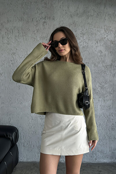 Nosia İnce Yapılı Yeşil Renk Salaş Triko Kazak
