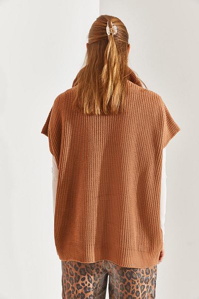 Bianco Lucci Women's Collar Zippered Short Sleeve Knitwear Sweater