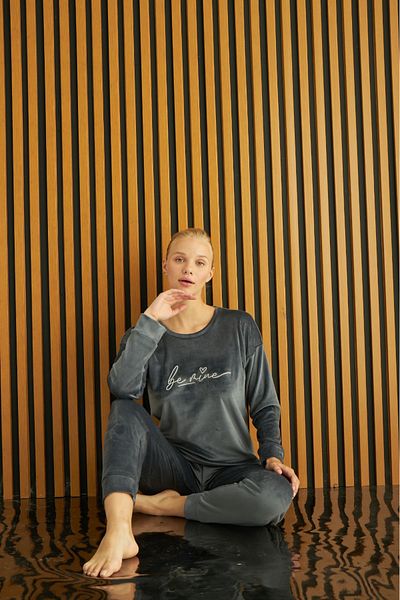 Pijamoni tissue Soft Velvet Printed Women's Pajamas Set (New Season)
