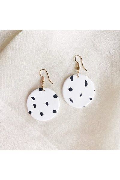 TREND White Checkered Elegant Alaçatı Style Lightweight Polymer Clay Earrings
