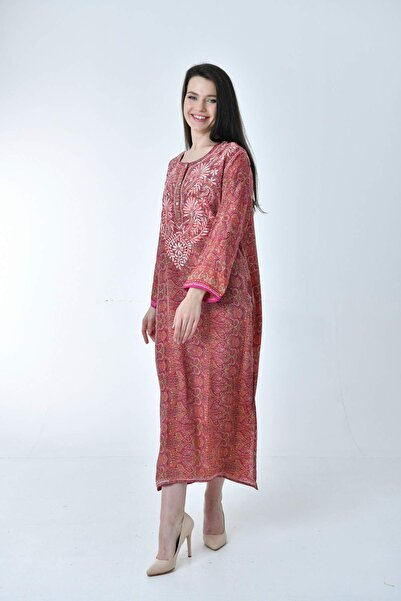 Etnik Desenli Şık Ipek Elbise (ethnic Patterned Hand Embroidered Stylish Silk Dress )