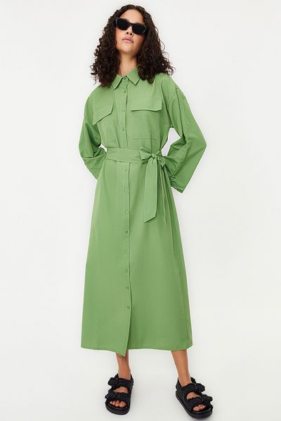 Trendyol Modest Φόρεμα χακί βαμβακερό πουκάμισο με ρυθμιζόμενα μανίκια και ζώνη - TCTSS23EB00365