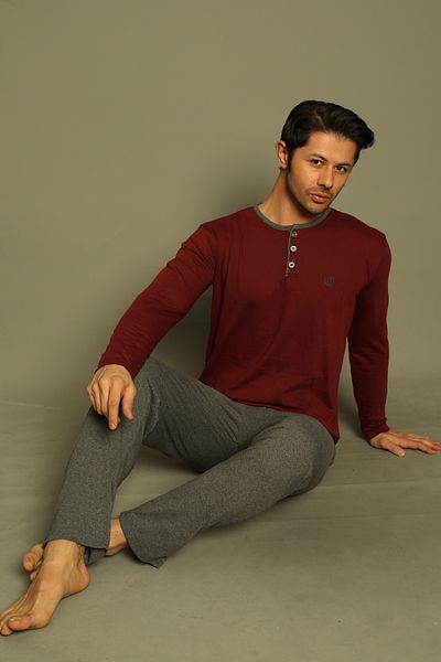 TUGSE Men's Burgundy and Gray Long Sleeve Collar Buttoned Single Jersey Fabric Seasonal Pajamas Set