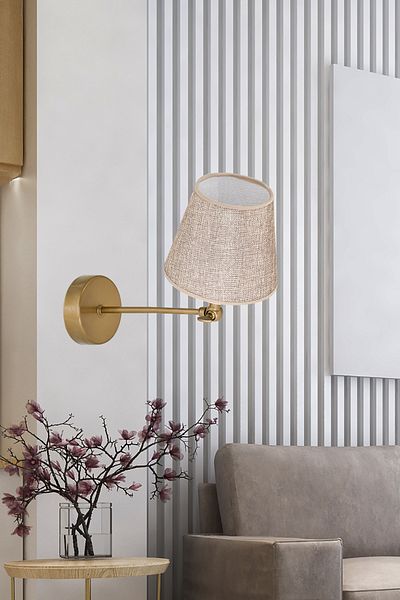DEDE WOODEN WITH PLAY HEAD ADJUSTABLE SCONCE HAT