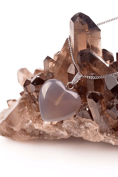 Tesbih Atölyesi Certified Real Heart Model Gray Chalcedony Stone Necklace
