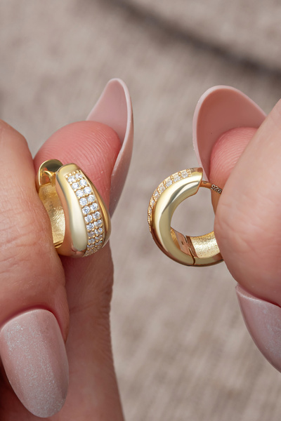 Nereze 925 Ayar Gümüş Gold Kaplama Zirkon Taşlı Tombul Halka Küpe