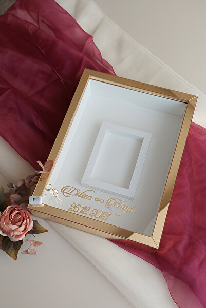 Verda Çerçeve 30x40 Cm Ledli Gold Fotoğraf Bölümlü Tasarım Gül Kutusu Anı Çer...