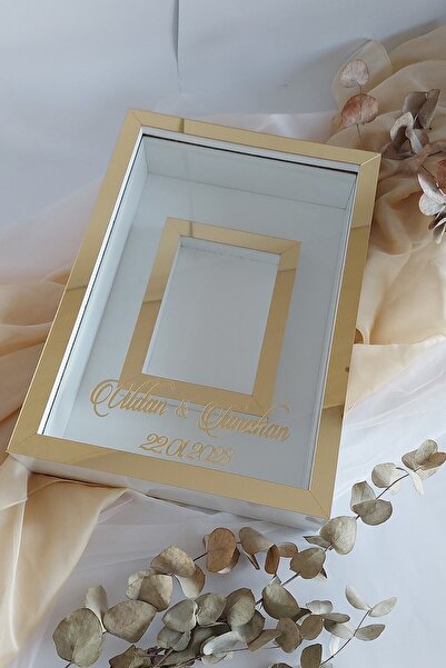 Verda Çerçeve Yeni Model Ledsiz 25x35 Cm Gold-beyaz Fotoğraf Alanlı Model Tasarım Gül Kutusu Anı Çerçevesi!