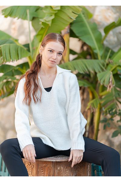 VerdeBlanco Pulover de bază oversize cu guler cămașă