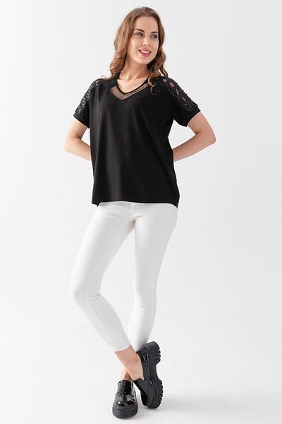 EtkiModa Γυναικεία μαύρη μπλούζα με κεντητό παγιέτες με λεπτομέρεια από τούλι στο στήθος και στους ώμους