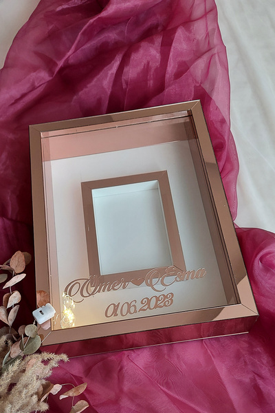 Verda Çerçeve 30x40 Cm Rosegold Lüx Tasarım Ledli Fotoğraf Bölümlü Gül Kutusu...