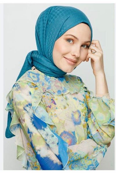 SpecialScarf Hijab Fashion Houndstooth Patterned, Silky Looking Jacquard Shawl. Non-slip Silky Shawl, Stylish Elegant Combinable Shawl