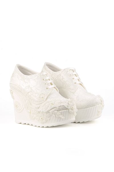 E&L Company 13cm Sports Bride shoes, the bottom is non-slip, very lightweight not tired you, which is guaranteed to run