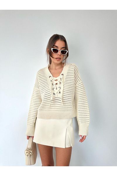 Bengi Clothing Pulover tricot cu mânecă lungă ajurata cu guler din dantelă