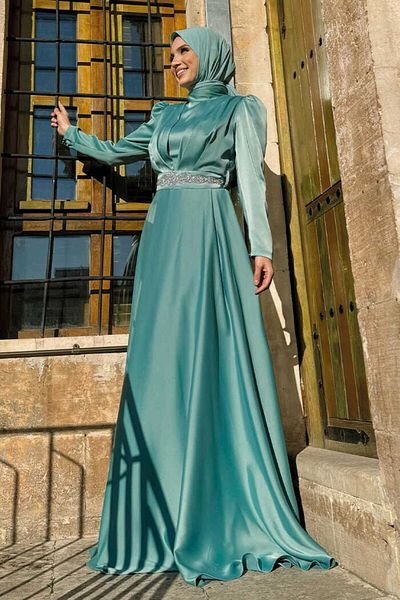 Bym Fashion 3863 Páskové saténové šaty Mint