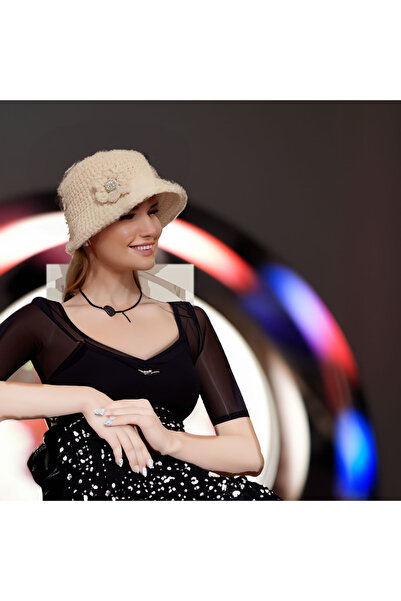 drt tasarım قبعة مخملية واسعة الحواف