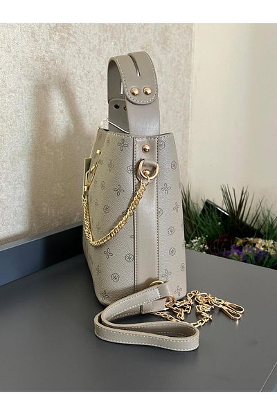 Armine ARM.222.VZ Armine Special Color Conbin Leather Handbag Designed as a Hand and Arm Bag