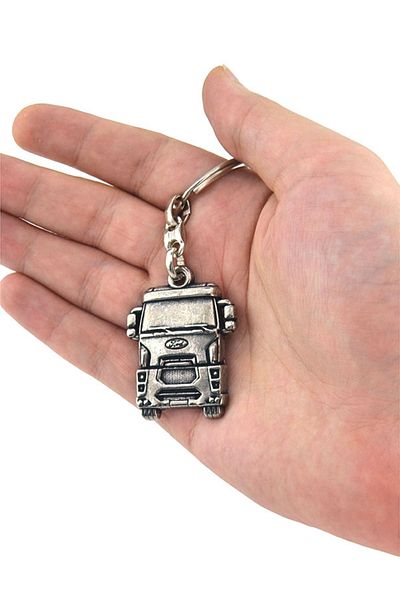 anahtarlıksepeti Truck Front View Relief Keychain - Nickel Oxide
