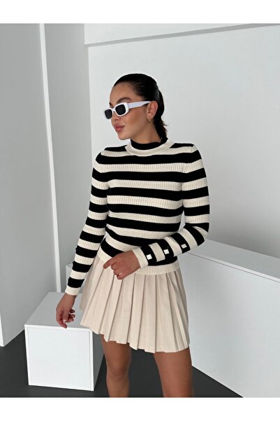 BİKELİFE Black Striped Button Detailed Knitwear Sweater