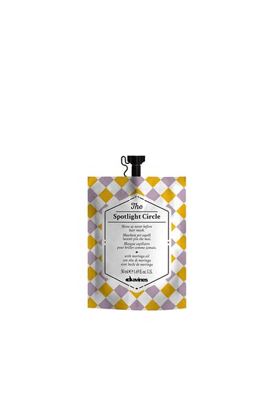 Davines The Spotlight Circle Matte Brightness Conditioning Mask for Hair (50 ml)