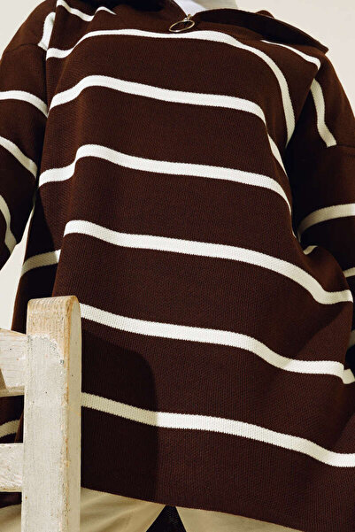 benguen 2026 galléros cipzáros csíkos kötöttáru tunika barna