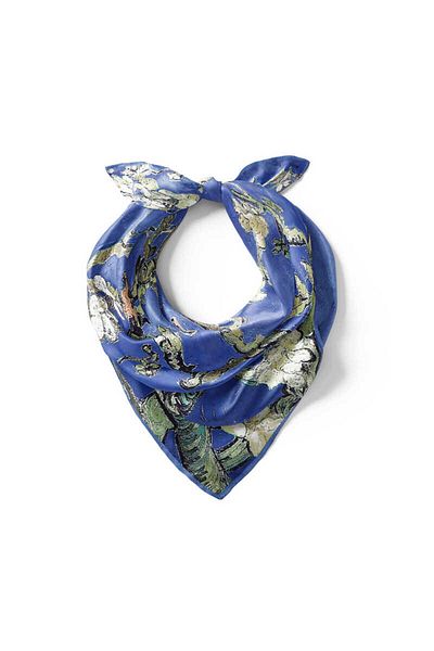 Bursa İpek Blue Almond Flower Pattern Silky Handkerchief